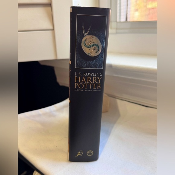 📖 Vintage 2007 Harry Potter and the Deathly Hallows – Hardcover (Book #7)! 🧙‍♂ - Picture 3 of 16